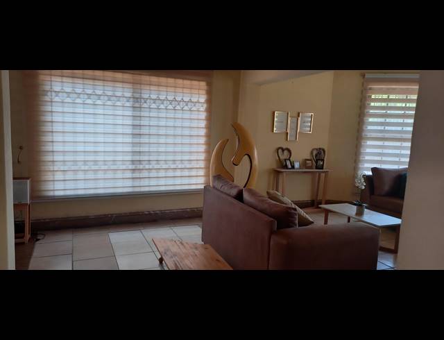 4 BEDROOM FREEHOLD FOR SALE IN BRAKPAN CENTRAL
